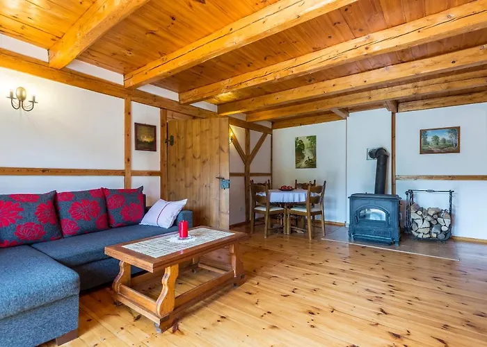 Lesniczowka Salamandra Apartment *